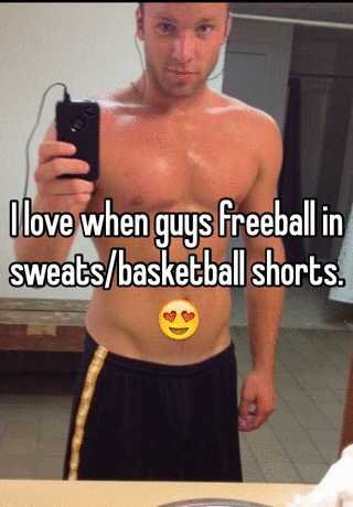 guys freeballing in sweatpants