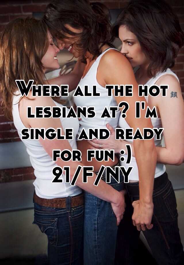 Hot Lesbians Having Fun