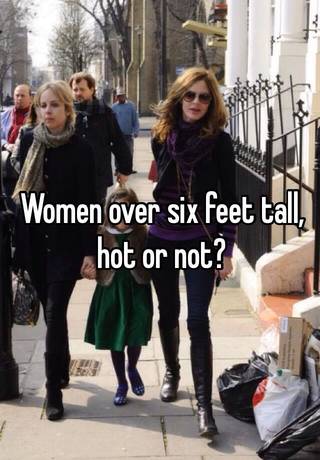 Over feet women tall 6 Female Celebrities