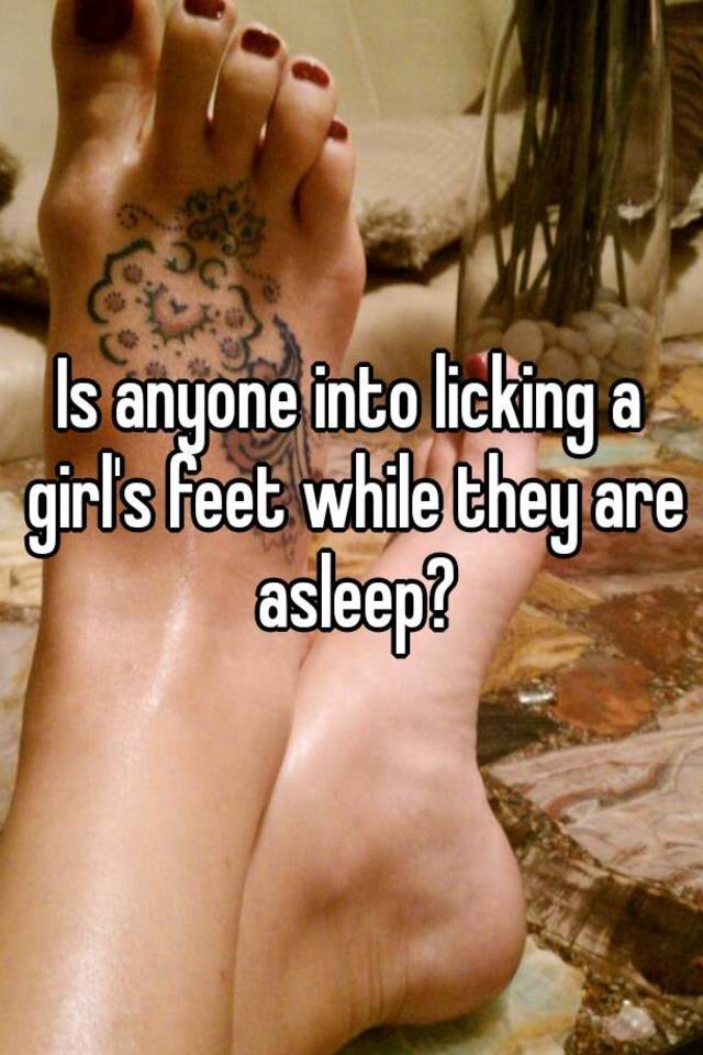 Feet licking girls