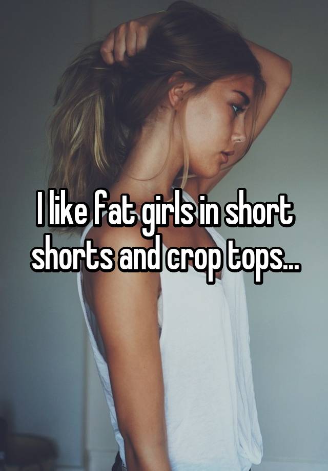 thick girls short shorts