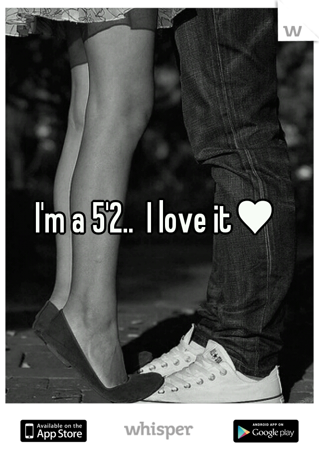 I'm a 5'2..  I love it♥ 