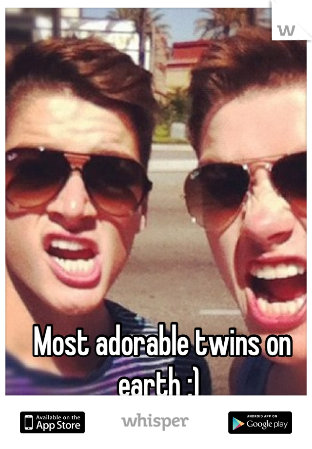 Most adorable twins on earth ;) 