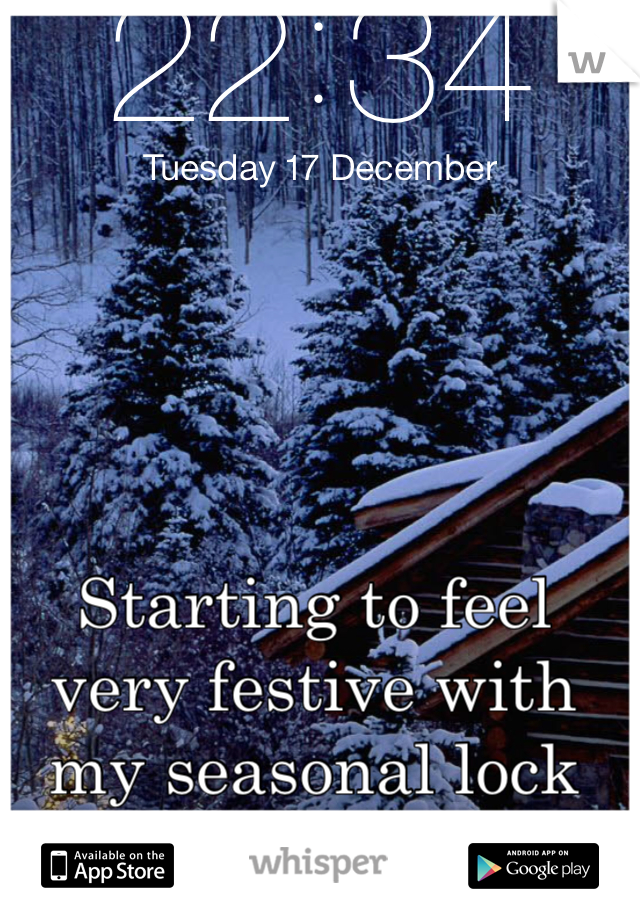 Starting to feel very festive with my seasonal lock screen
