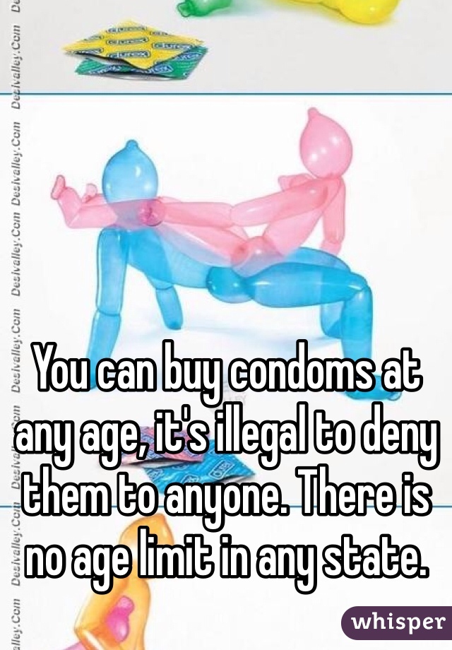 You can buy condoms at any age, it's illegal to deny them to anyone. There is no age limit in any state. 