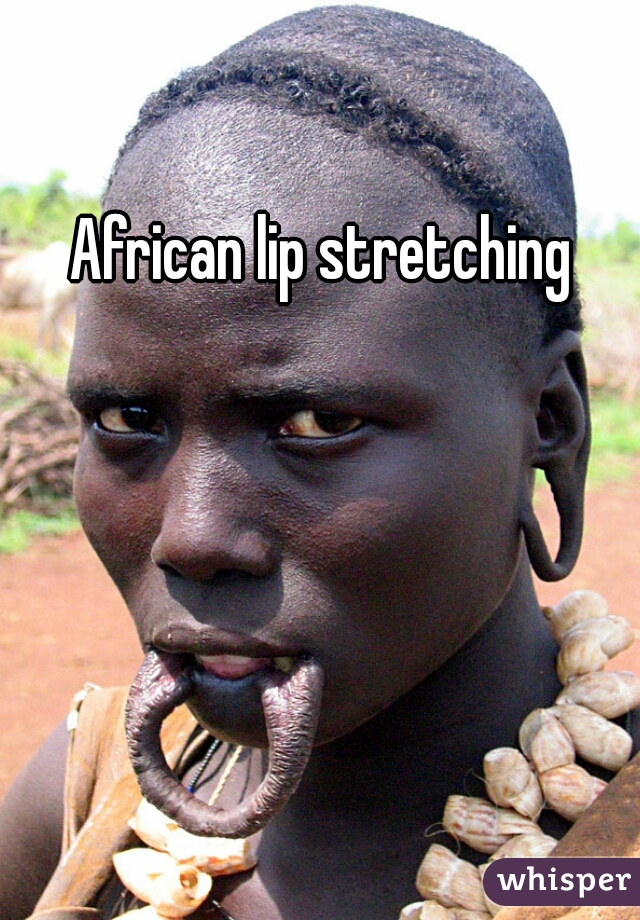 African lip stretching