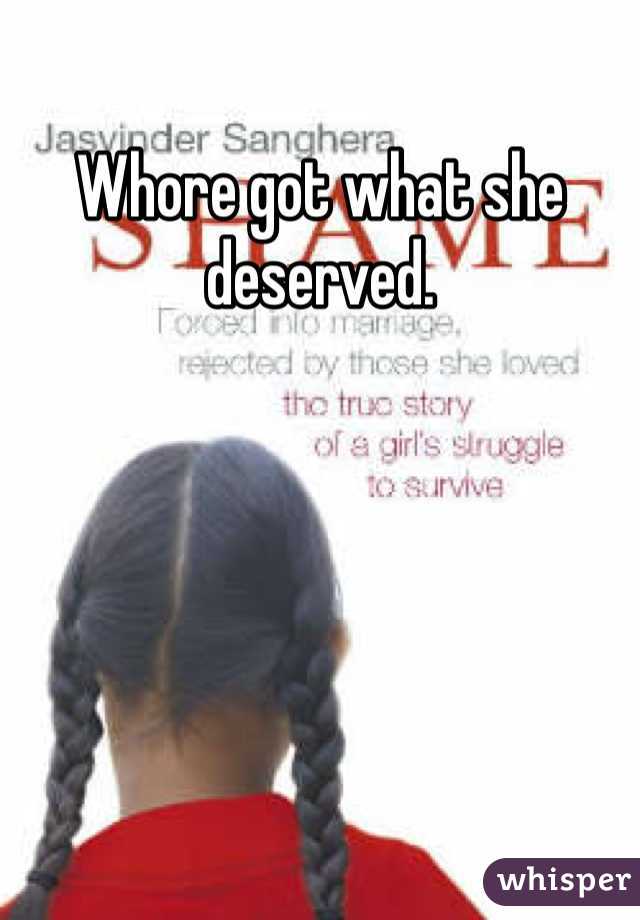Whore got what she deserved.