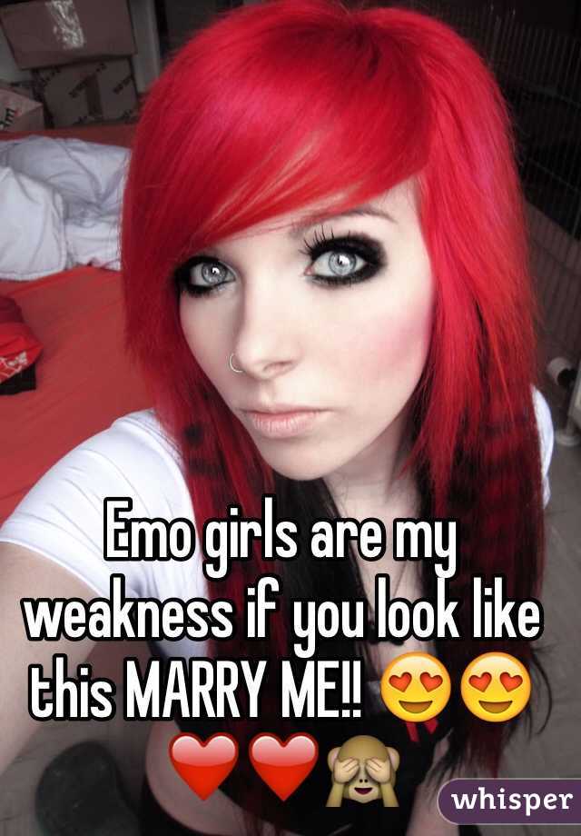 Emo girls are my weakness if you look like this MARRY ME!! 😍😍❤️❤️🙈