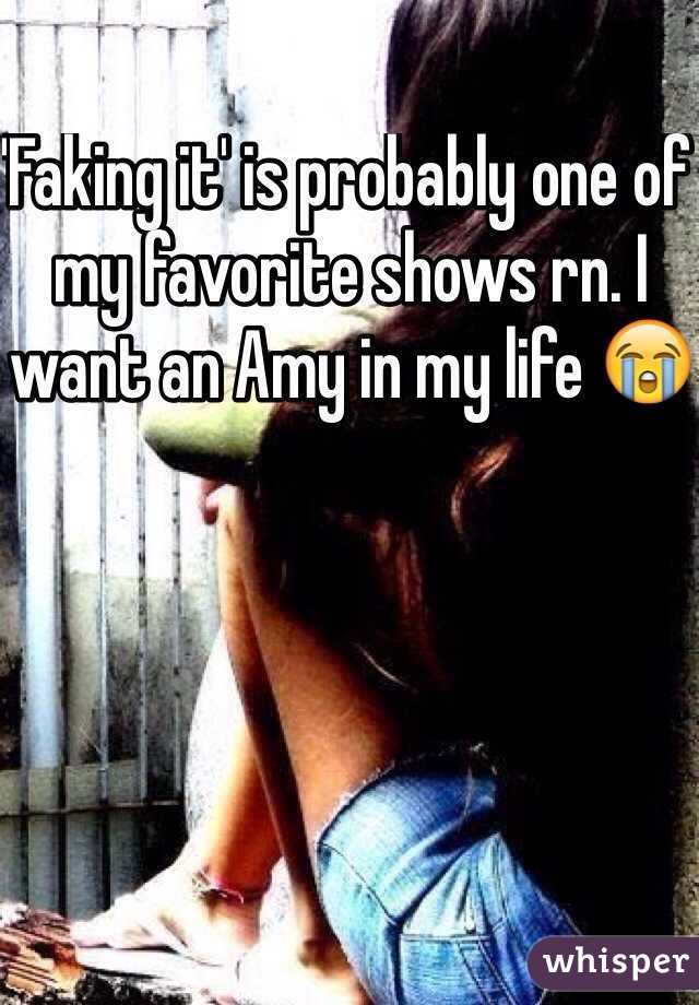 'Faking it' is probably one of my favorite shows rn. I want an Amy in my life 😭
