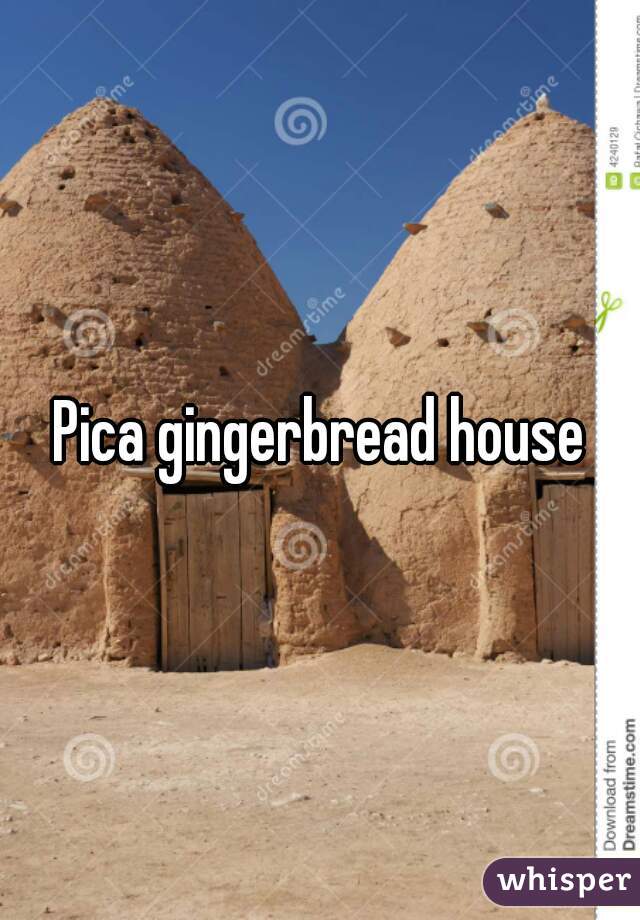 Pica gingerbread house
