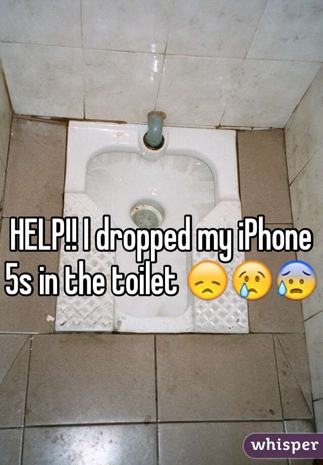 HELP!! I dropped my iPhone 5s in the toilet 😞😢😰