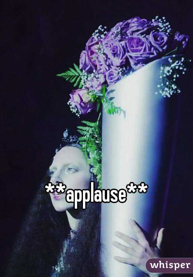 **applause**
