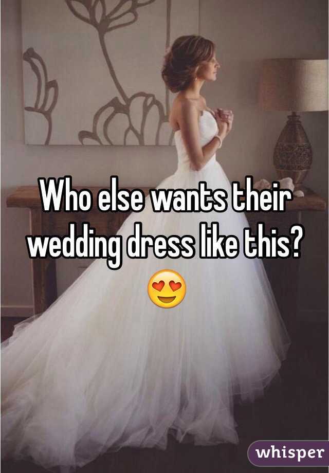 Who else wants their wedding dress like this? 😍