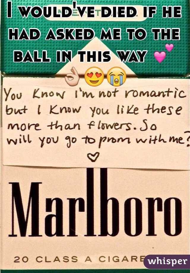 I would've died if he had asked me to the ball in this way 💕👌😍😭