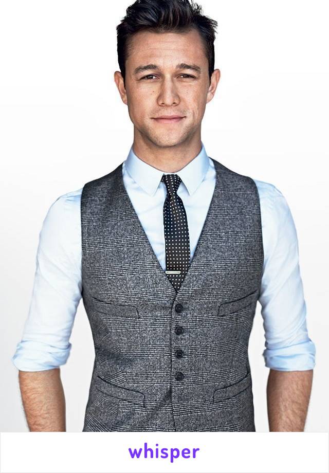JGL could be my sex line operator any day of the week! 😍🙌😍