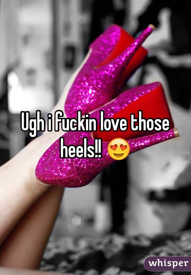 Ugh i fuckin love those heels!! 😍
