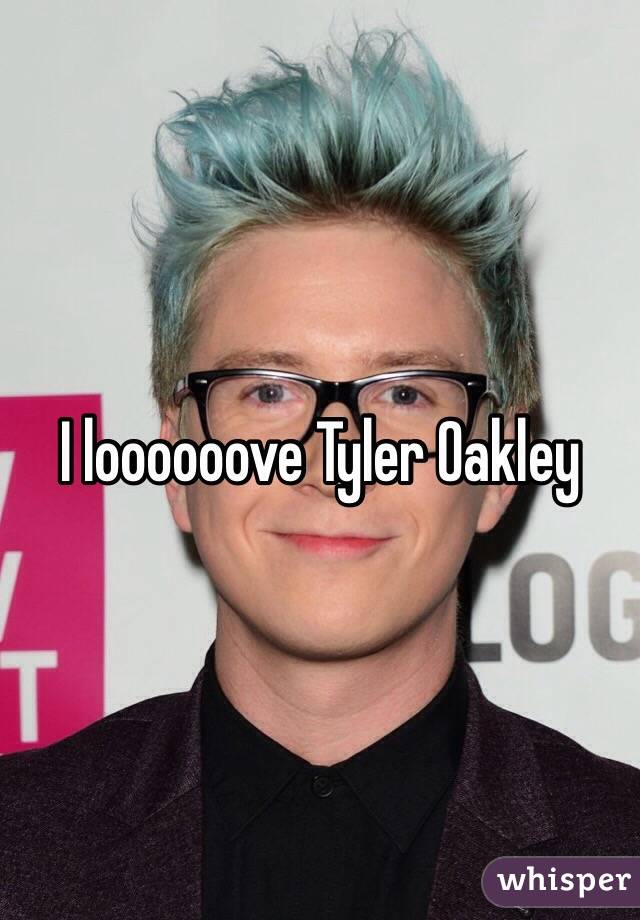 I loooooove Tyler Oakley