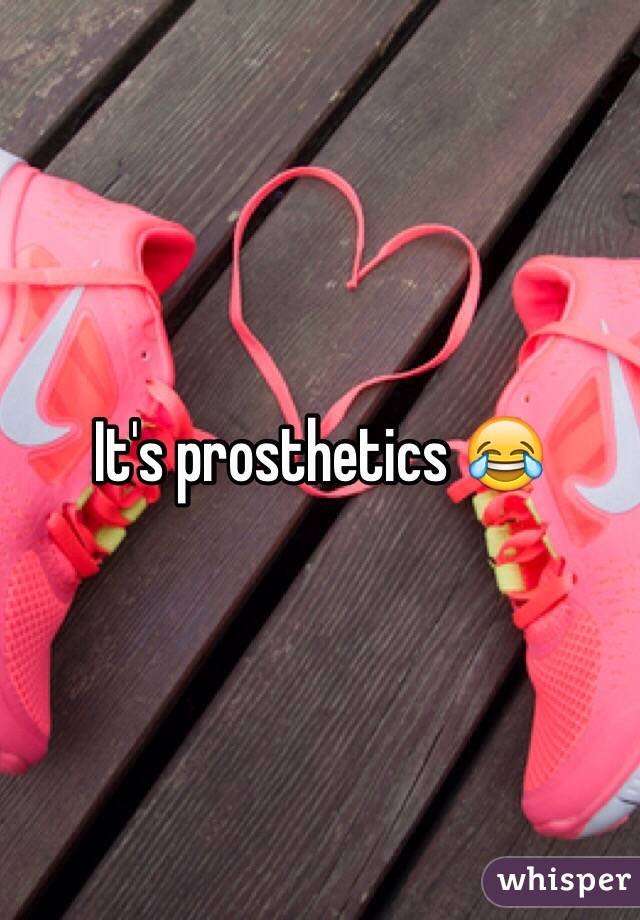 It's prosthetics 😂