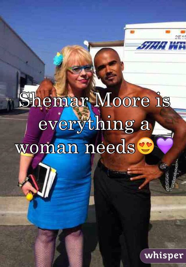 Shemar Moore is everything a woman needs😍💜