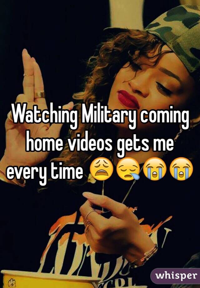 Watching Military coming home videos gets me every time 😩😪😭😭