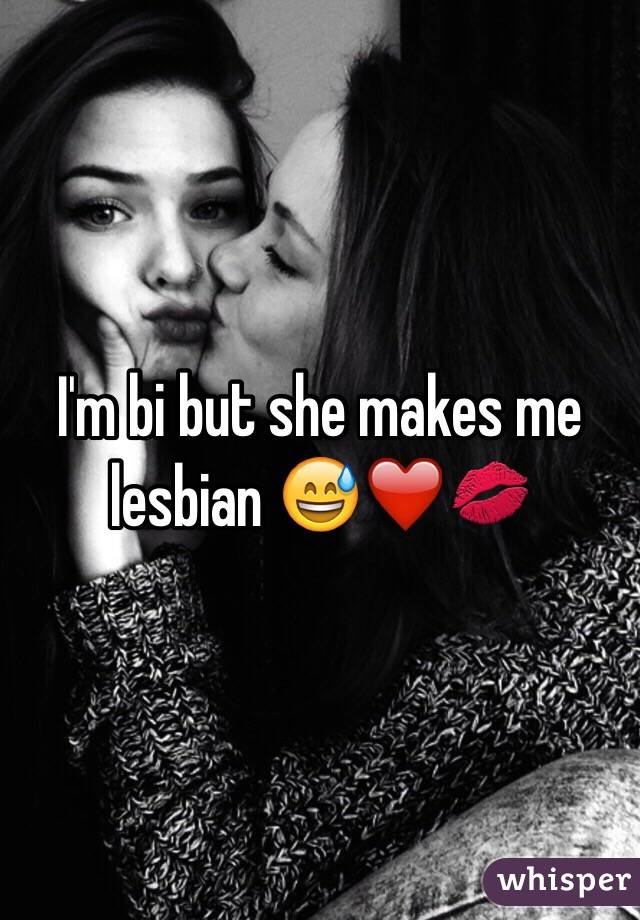 I'm bi but she makes me lesbian 😅❤️💋