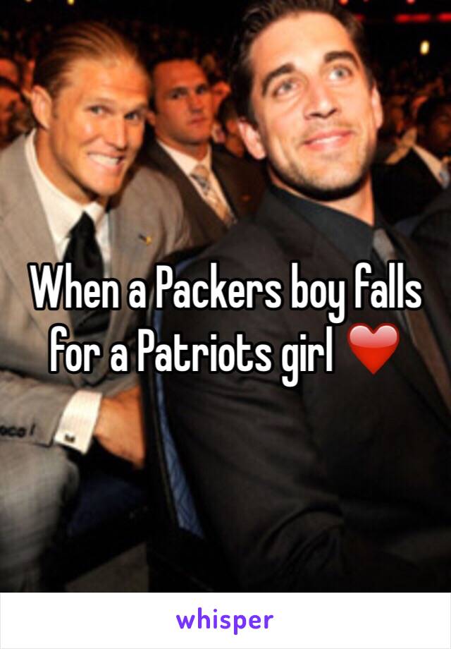 When a Packers boy falls for a Patriots girl ❤️