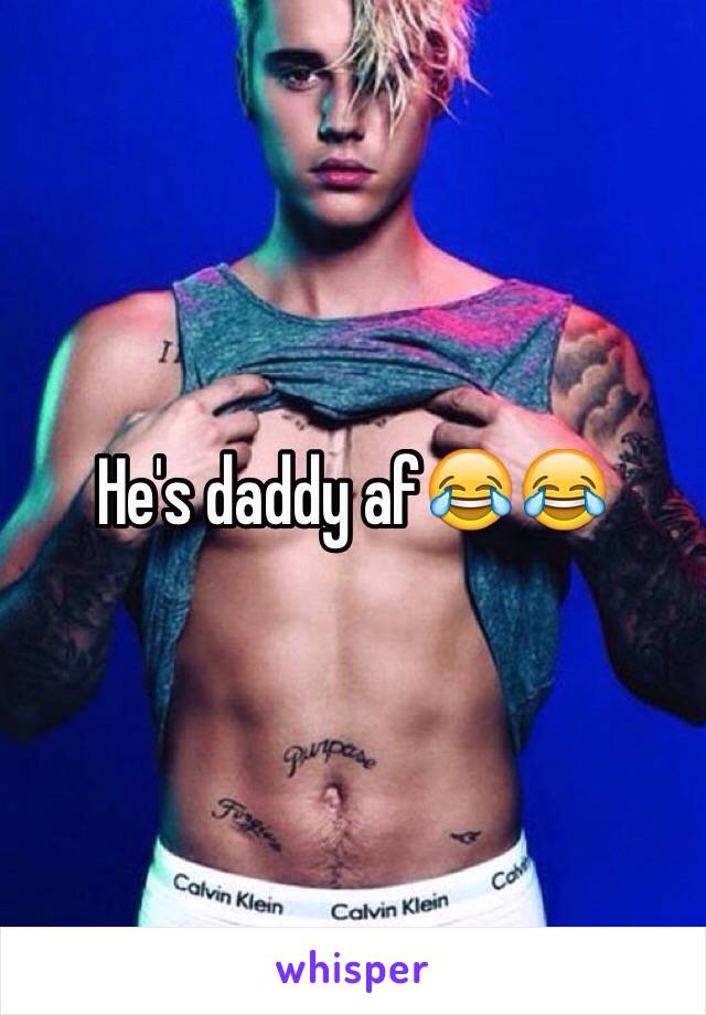 He's daddy af😂😂