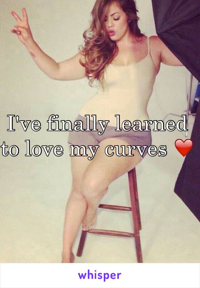 I've finally learned to love my curves ❤️