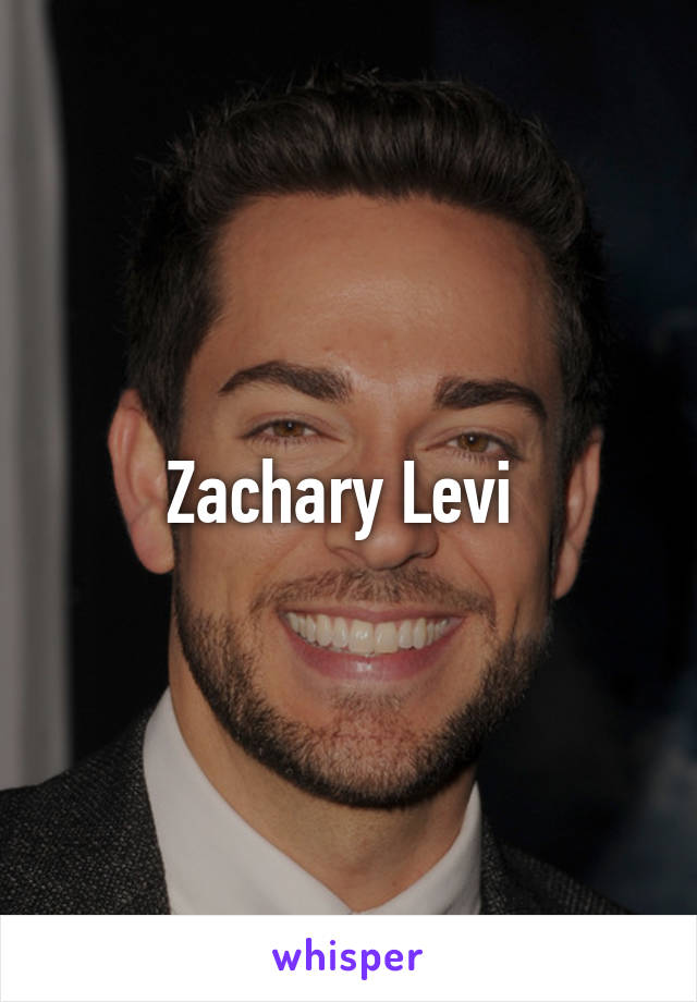 Zachary Levi 