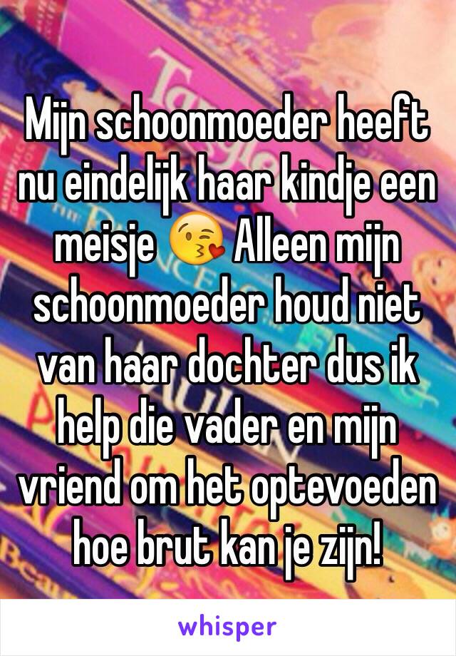 Mijn schoonmoeder heeft nu eindelijk haar kindje een meisje 😘 Alleen mijn schoonmoeder houd niet van haar dochter dus ik help die vader en mijn vriend om het optevoeden hoe brut kan je zijn!