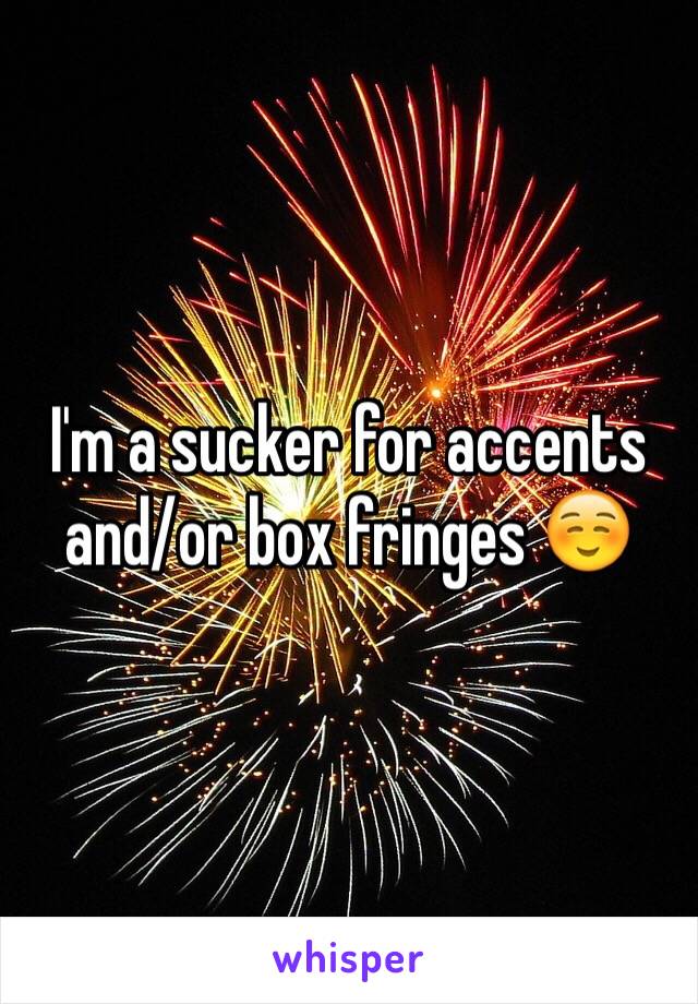 I'm a sucker for accents and/or box fringes ☺️