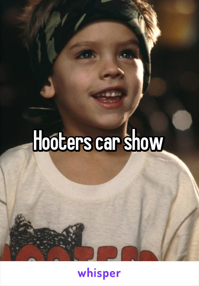 Hooters car show 