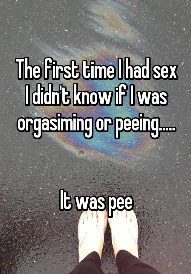 17 People Confess Their Awkward First Time Sex Stories Hellogiggles 