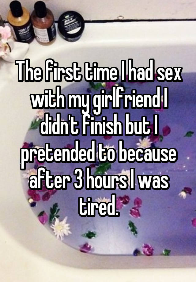 17 People Confess Their Awkward First Time Sex Stories Hellogiggles 