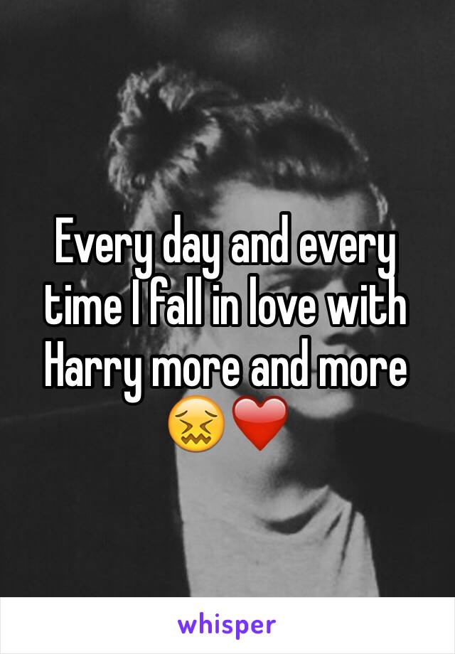 Every day and every time I fall in love with Harry more and more 😖❤️