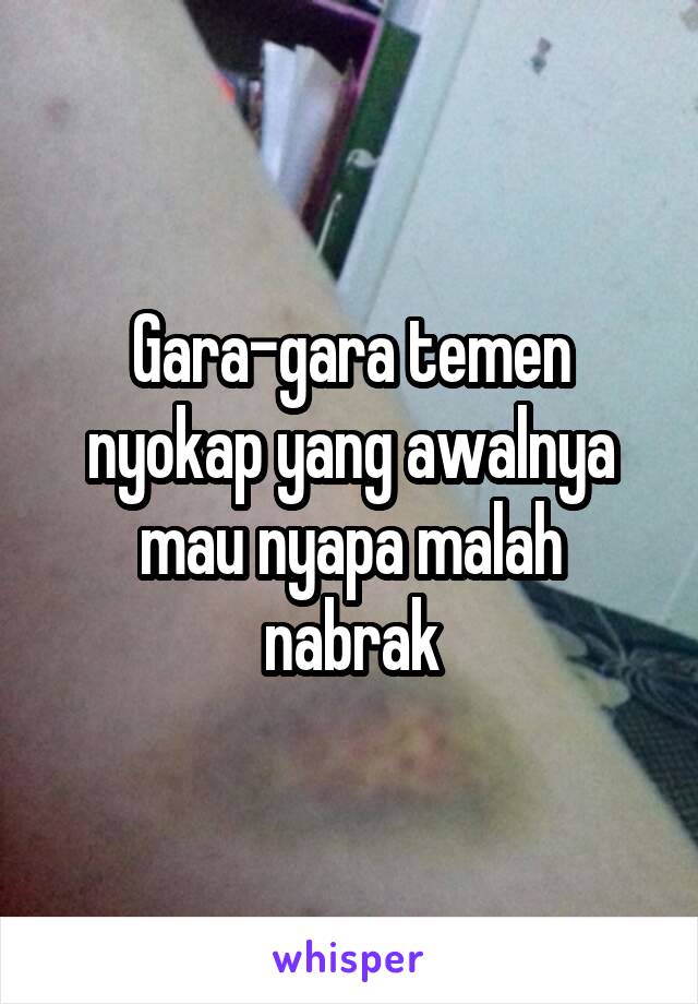 Gara-gara temen nyokap yang awalnya mau nyapa malah nabrak