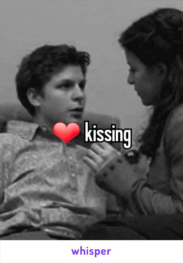 ❤ kissing