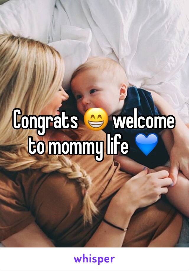 Congrats 😁 welcome to mommy life 💙