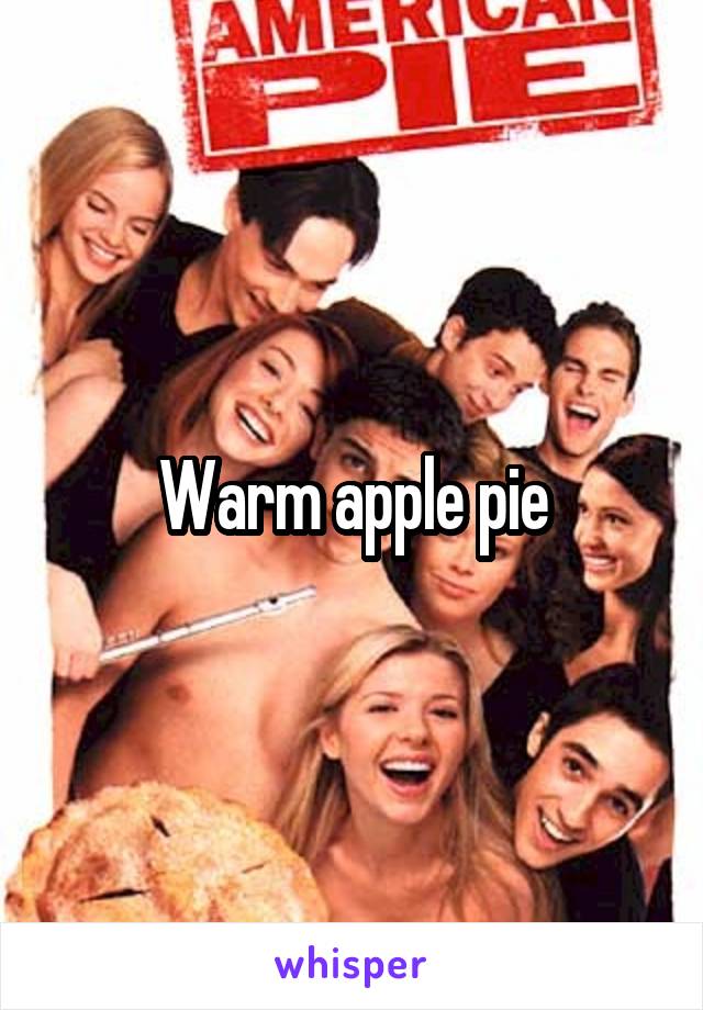 Warm apple pie