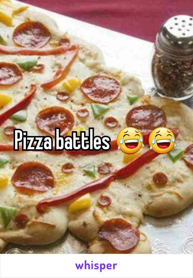 Pizza battles 😂😂