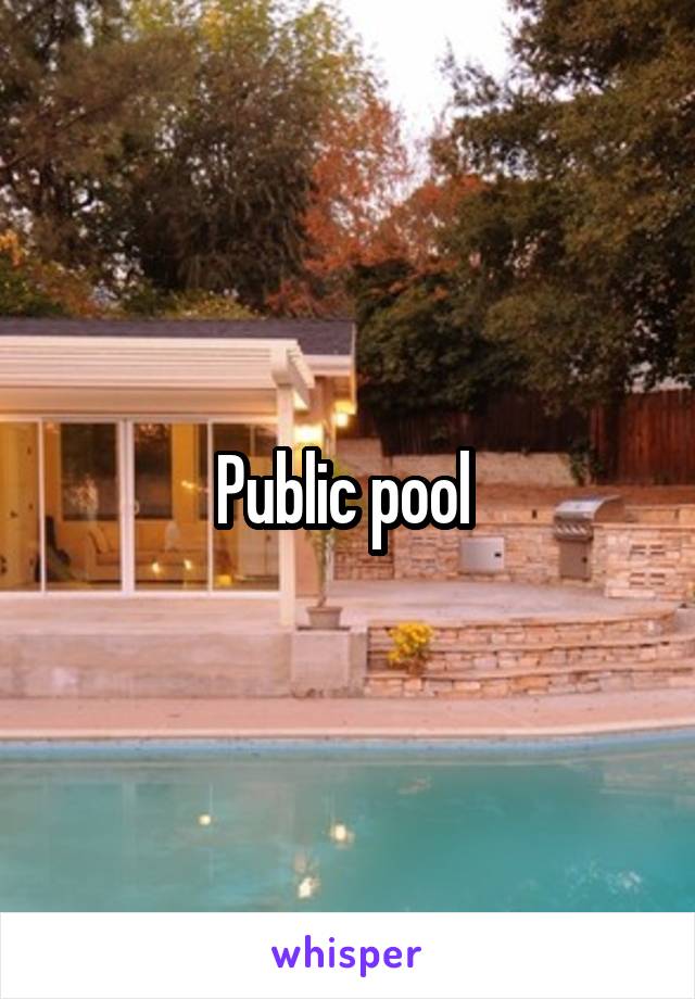 Public pool 