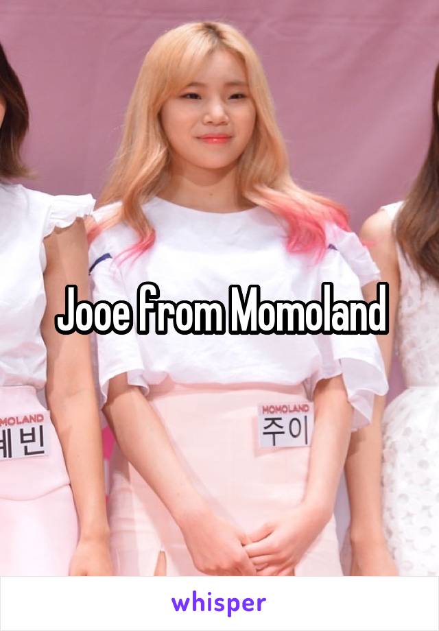 Jooe from Momoland