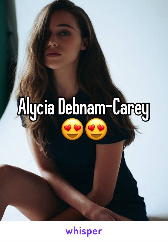 Alycia Debnam-Carey
😍😍