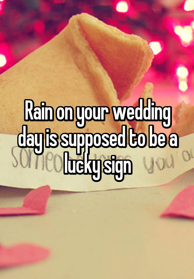 rain-on-your-wedding-day-is-supposed-to-be-a-lucky-sign