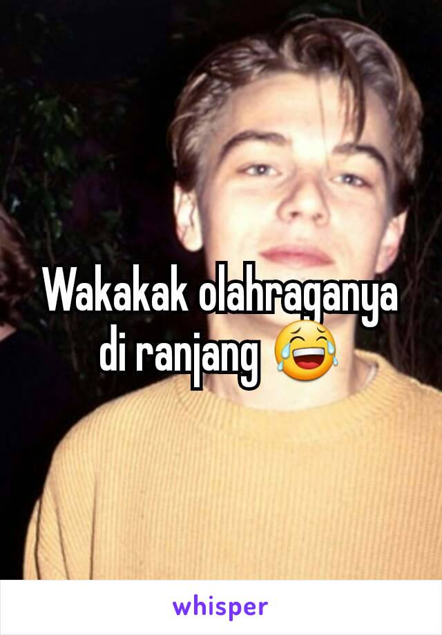 Wakakak olahraganya di ranjang 😂