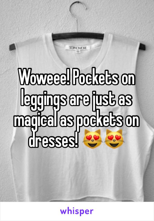 Woweee! Pockets on leggings are just as magical as pockets on dresses! 😻😻 