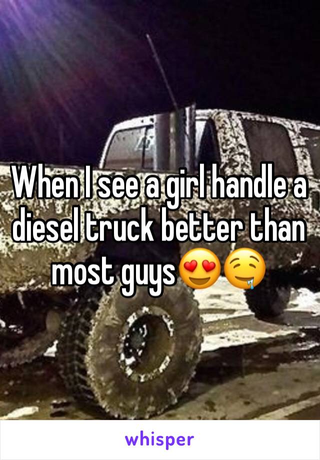 When I see a girl handle a diesel truck better than most guys😍🤤
