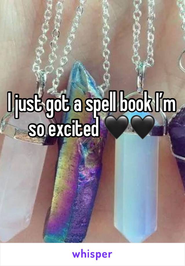 I just got a spell book I’m so excited 🖤🖤