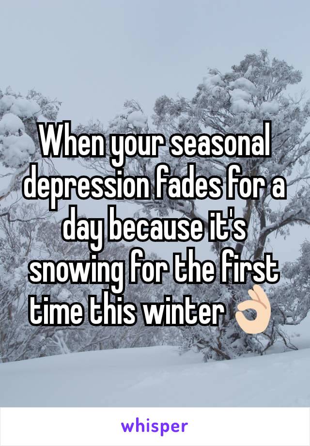 When your seasonal depression fades for a day because it's snowing for the first time this winter👌🏻