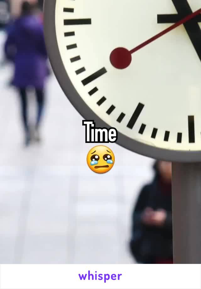Time
😢
